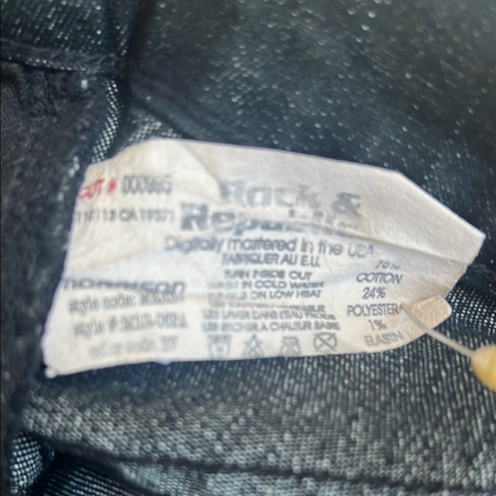 Rock & Republic Black Skinny Jeans - Picture 8 of 9